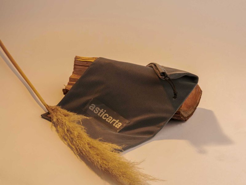 Dust bag rete